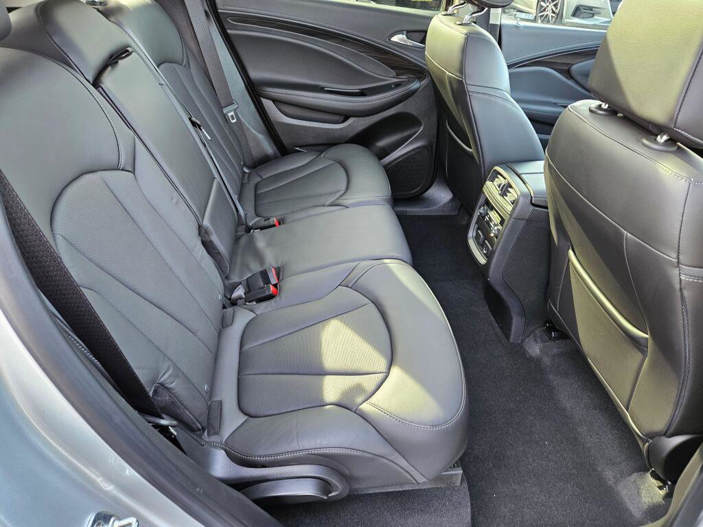 Used 2019 Buick Envision Essence image 14