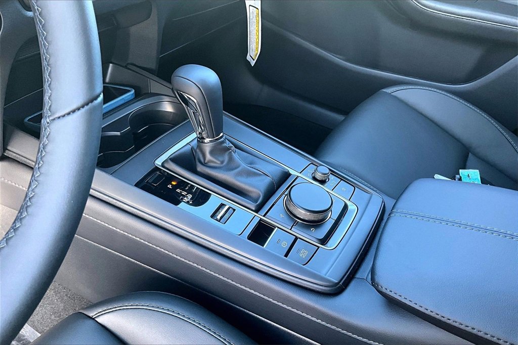 New 2026 MAZDA CX-30 AWD 2.5 S w/ Select Sport Pkg image 8