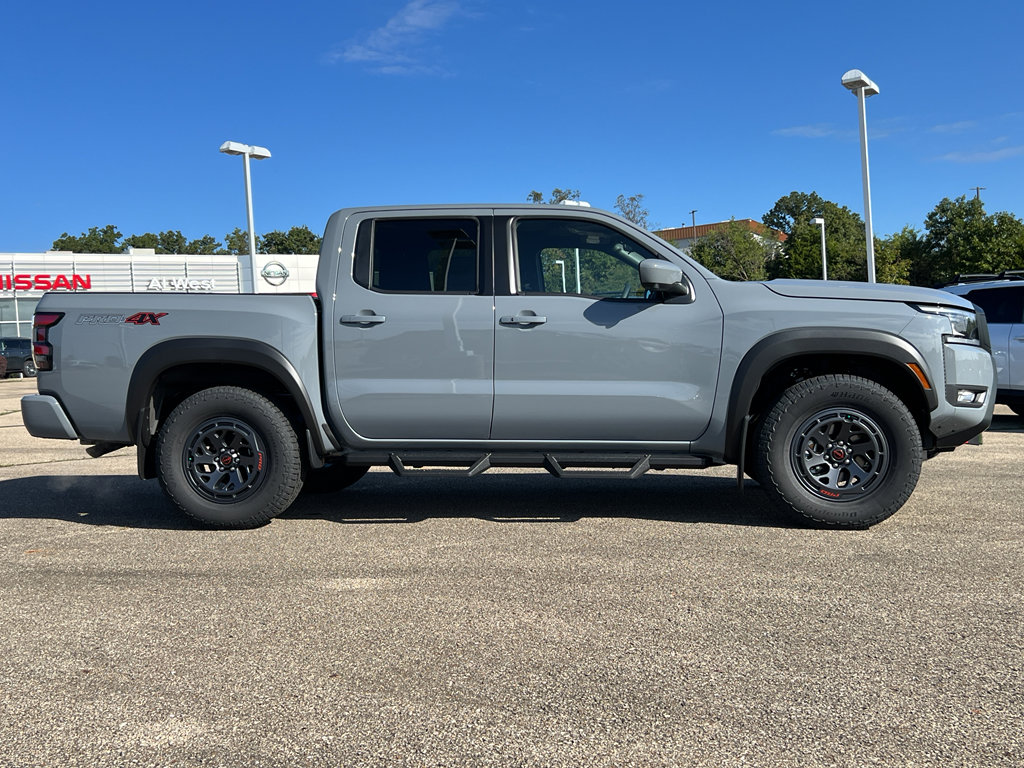 New 2026 Nissan Frontier PRO-4X w/ Pro-4x Convenience Package image 5
