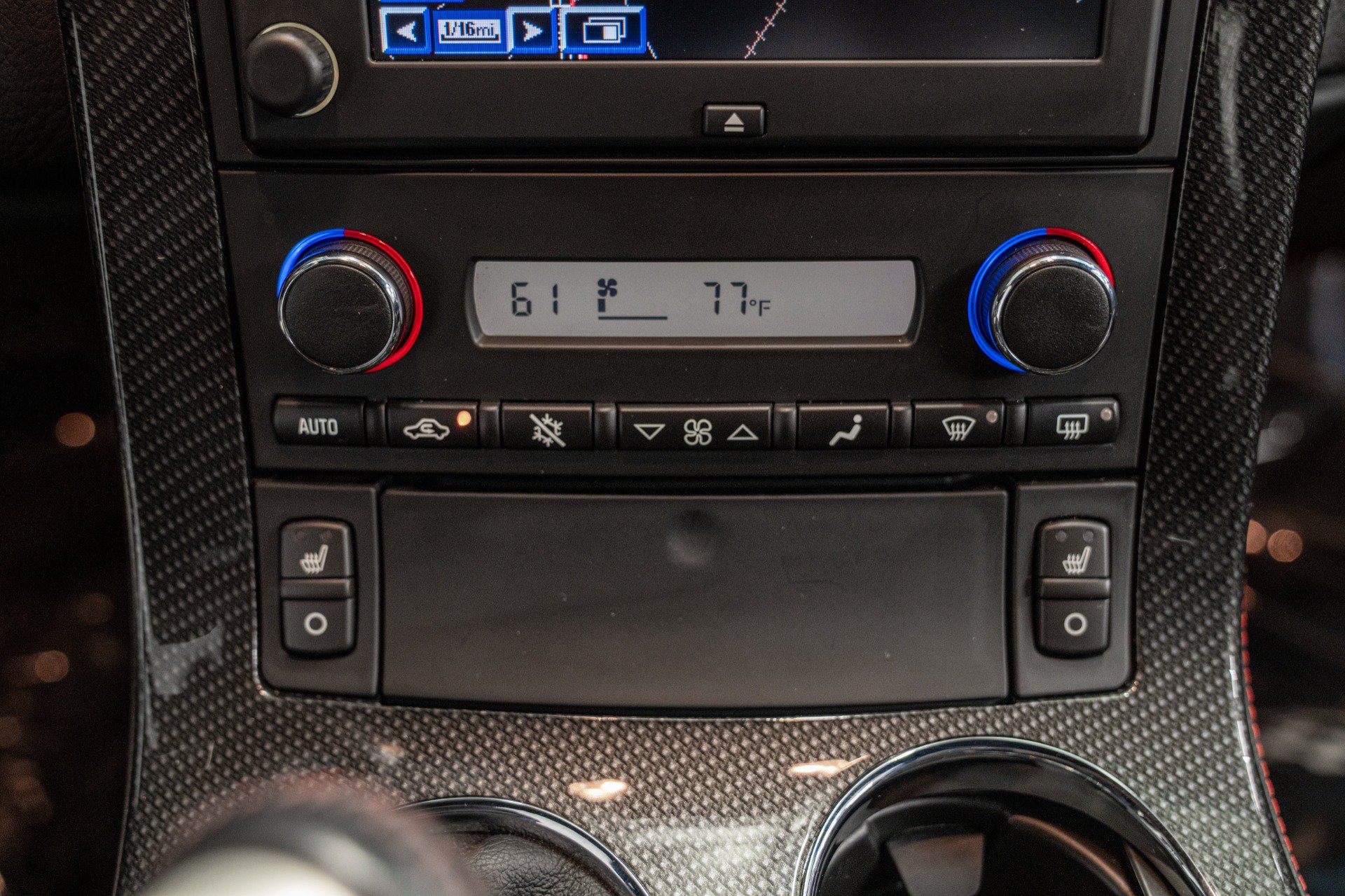 Used 2013 Chevrolet Corvette Z06 w/ 3LZ Preferred Equipment Group RWD image 33