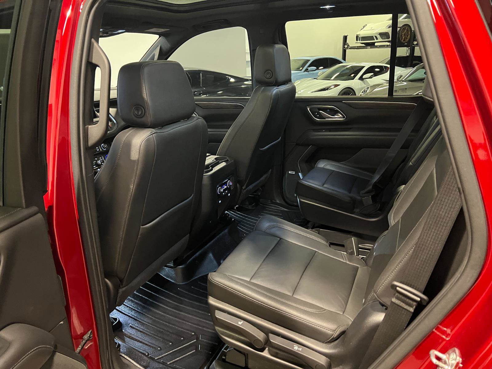 Used 2021 Chevrolet Tahoe Z71 image 29