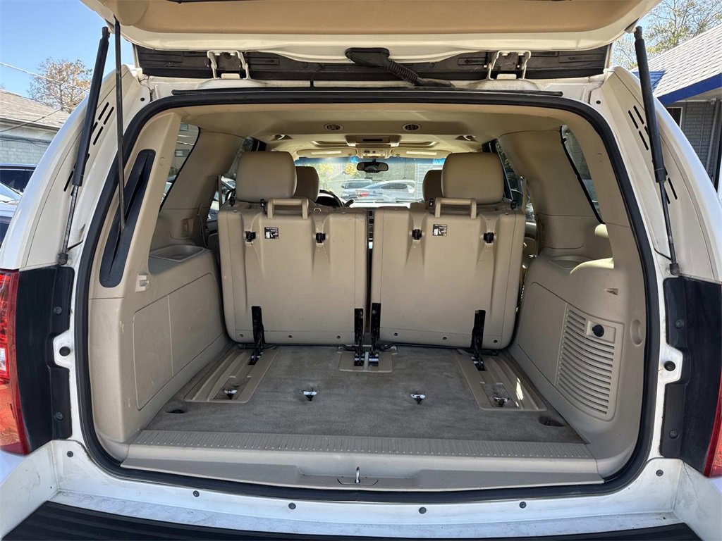 Used 2014 Chevrolet Tahoe LTZ image 9