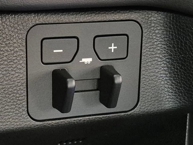 New 2026 Toyota Tundra Platinum AWD/4WD image 17