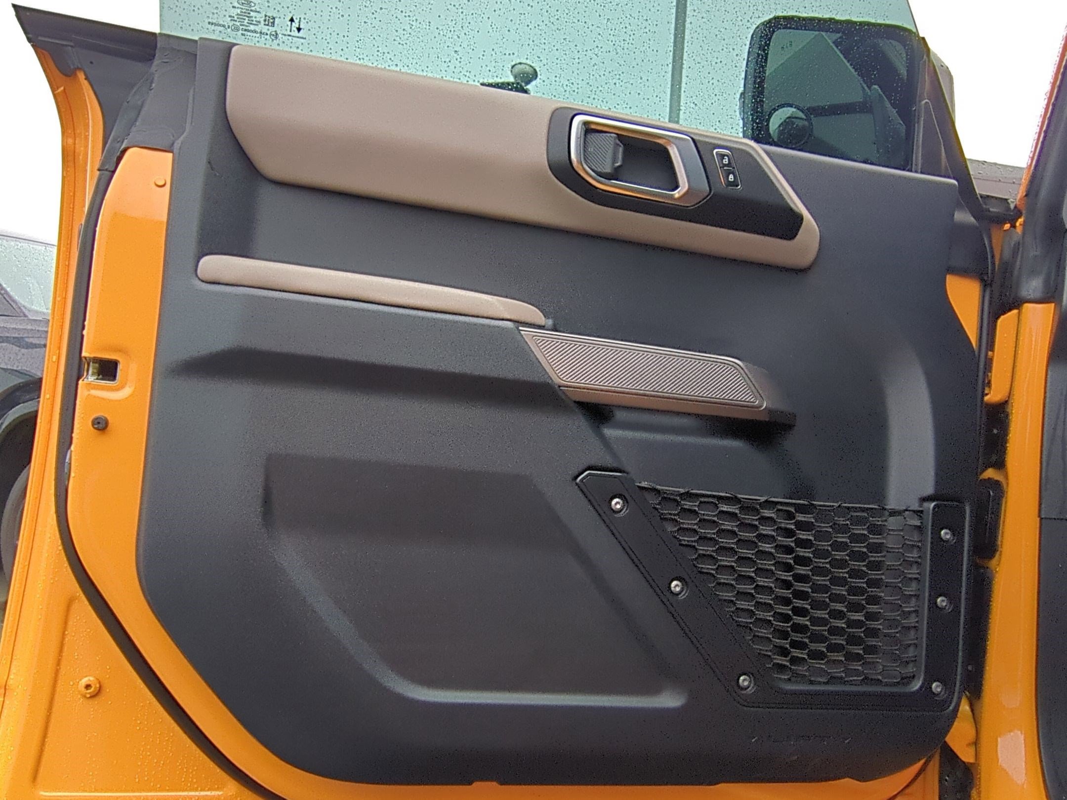 Used 2022 Ford Bronco Wildtrak image 15