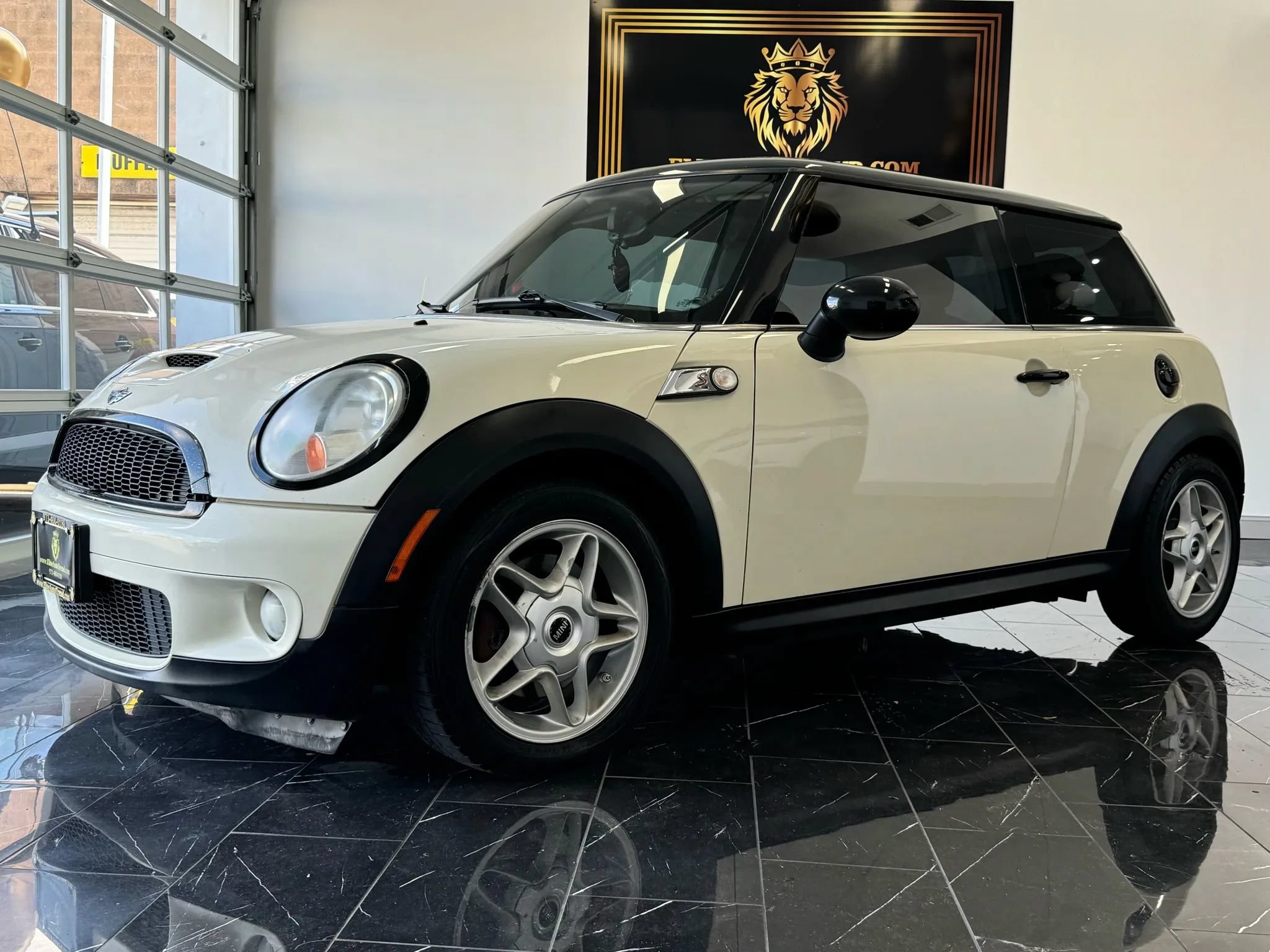 Used 2010 MINI Cooper S FWD image 3