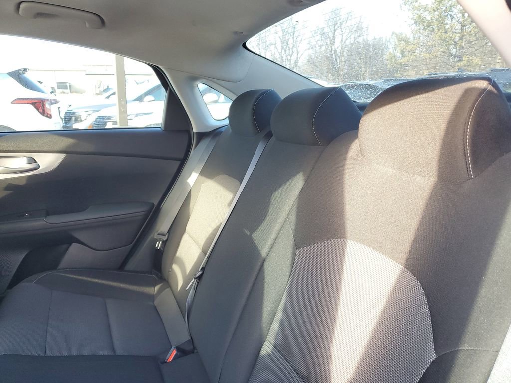 Certified 2024 Kia Forte LXS w/ LXS Technology Package image 25