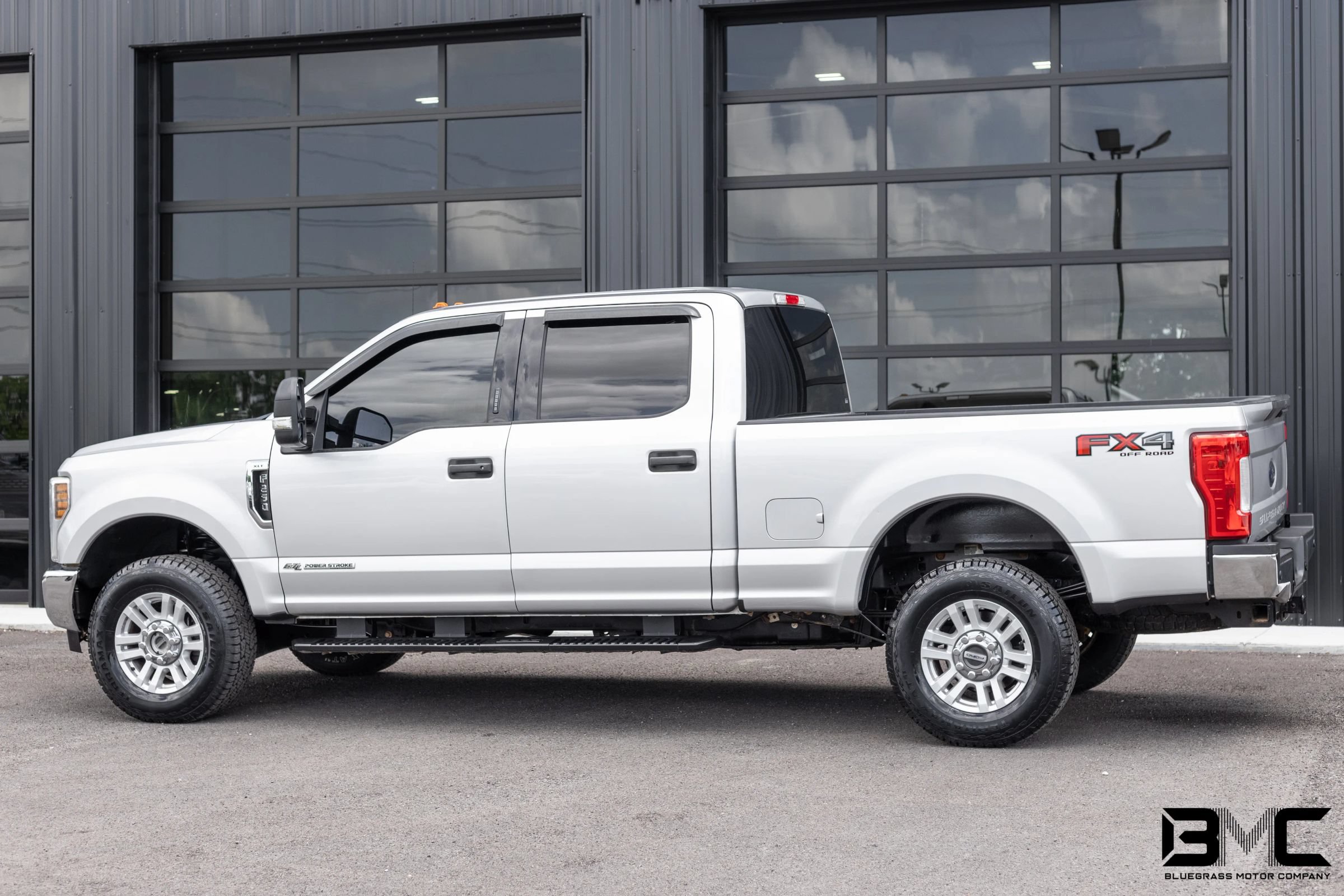 Used 2019 Ford F250 XLT w/ XLT Value Package AWD/4WD image 5