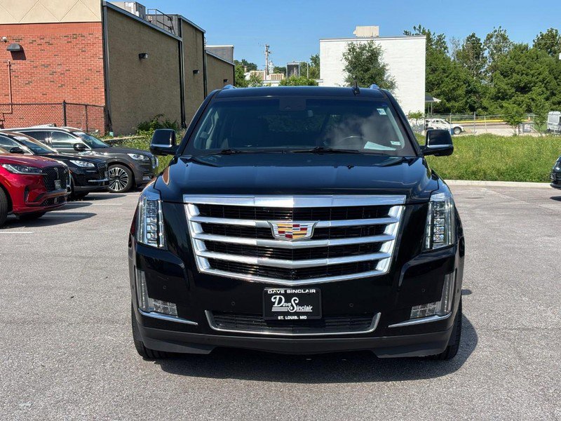 Used 2019 Cadillac Escalade Luxury AWD/4WD image 9