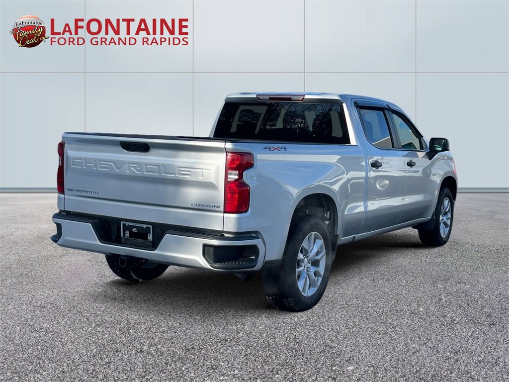Used 2022 Chevrolet Silverado 1500 Custom image 7
