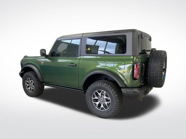 New 2025 Ford Bronco Badlands image 3