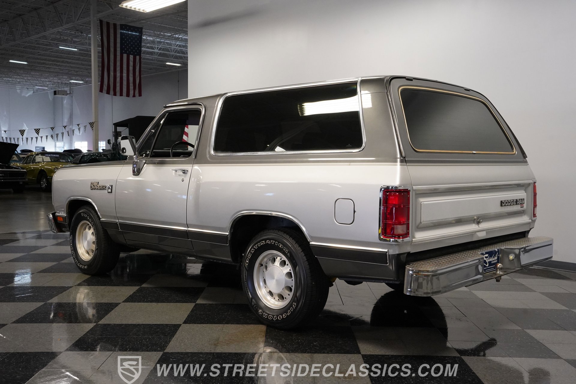 Used 1990 Dodge Ramcharger 2WD image 9
