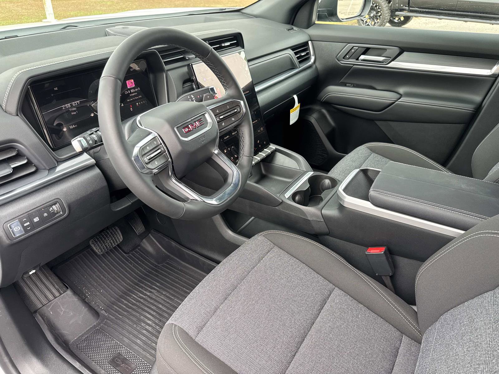 New 2026 GMC Terrain Elevation w/ Black Edition FWD image 23