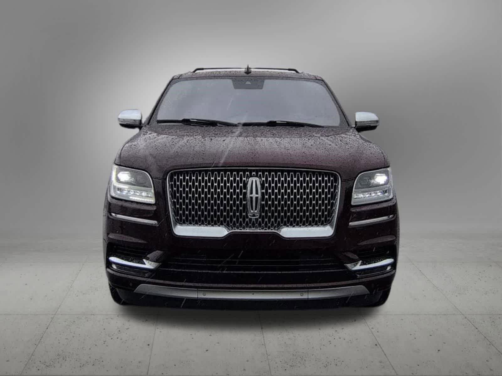 Used 2019 Lincoln Navigator Black Label w/ Cargo Package AWD/4WD image 9