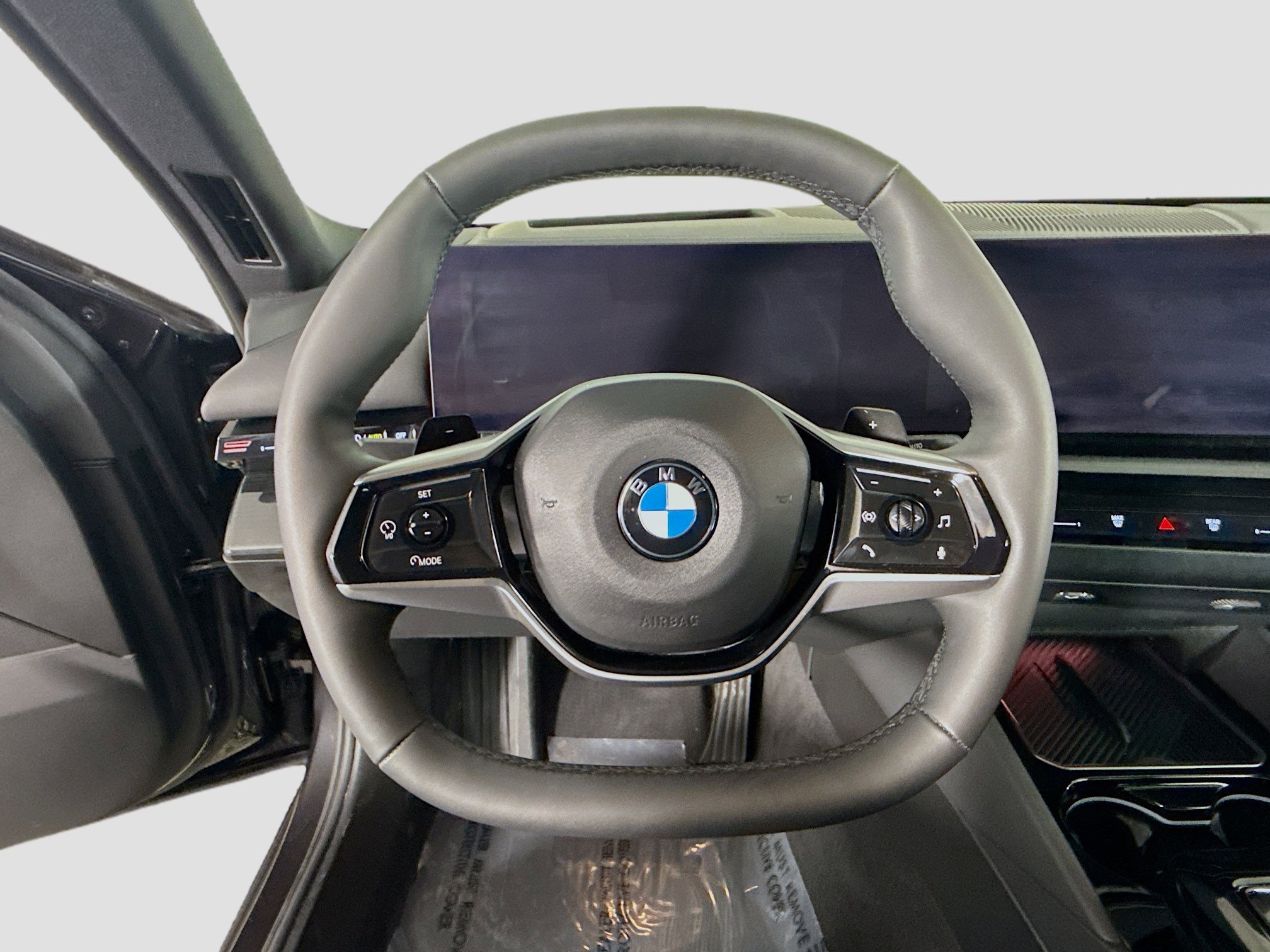 Used 2026 BMW 530i image 13