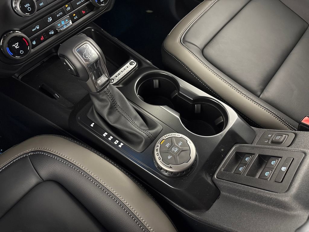 New 2026 Ford Bronco Outer Banks image 28