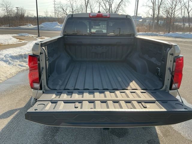 Used 2023 Chevrolet Colorado Z71 w/ Z71 Convenience Package 2 image 8