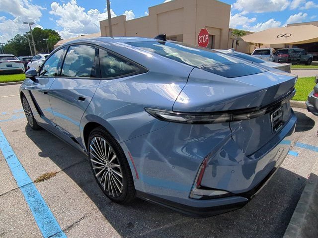 New 2026 Lexus ES 350e FWD image 6