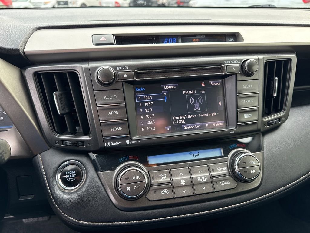 Used 2015 Toyota RAV4 Limited w/ Technology Package image 21