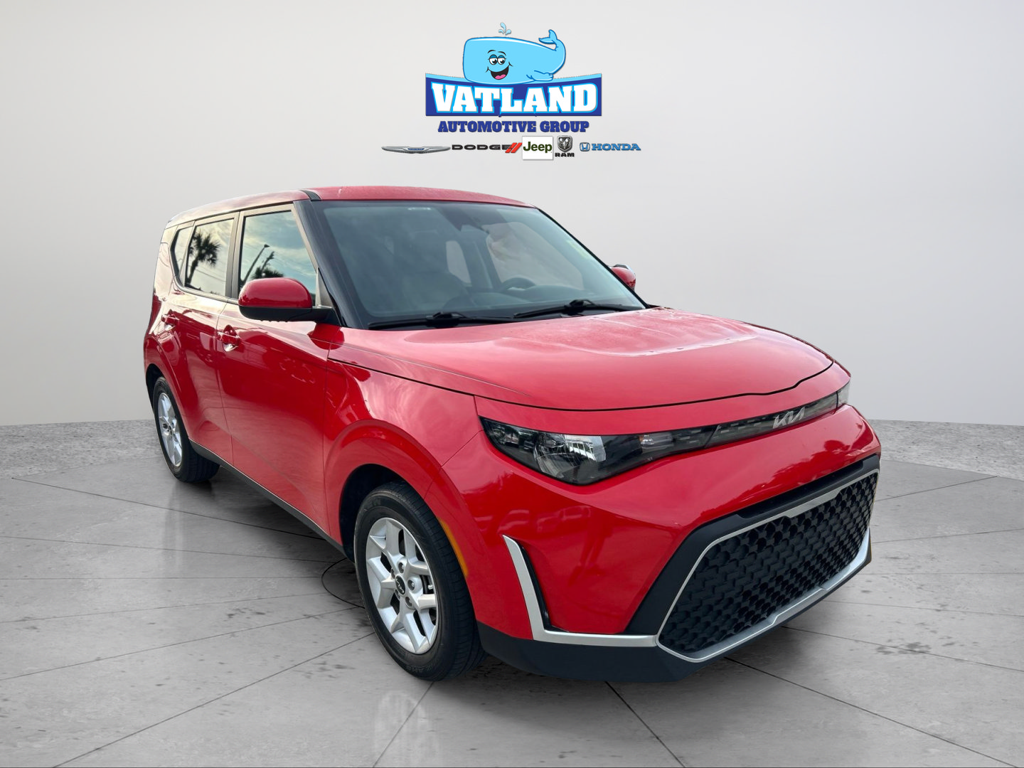 Used 2024 Kia Soul LX w/ Option Group 015 FWD image 7