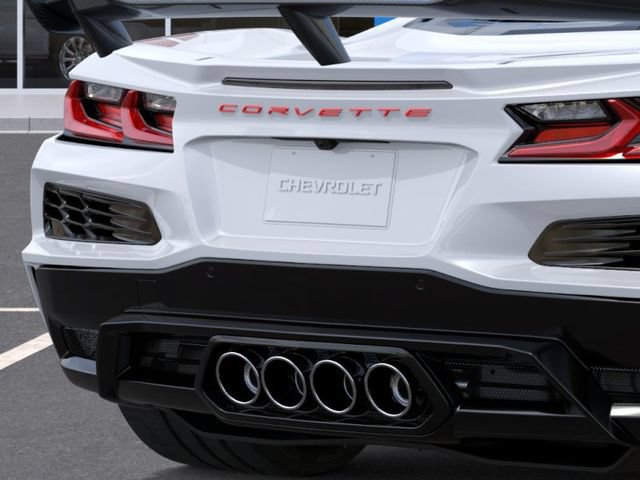 New 2027 Chevrolet Corvette Grand Sport w/ Z52 Sport Performance Package RWD image 14