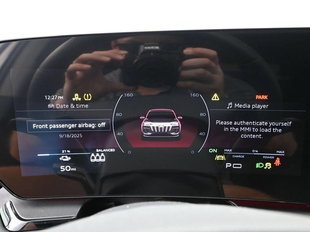 New 2025 Audi Q6 e-tron Premium Plus AWD/4WD image 16