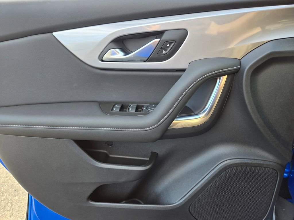 New 2025 Chevrolet Blazer LT image 22