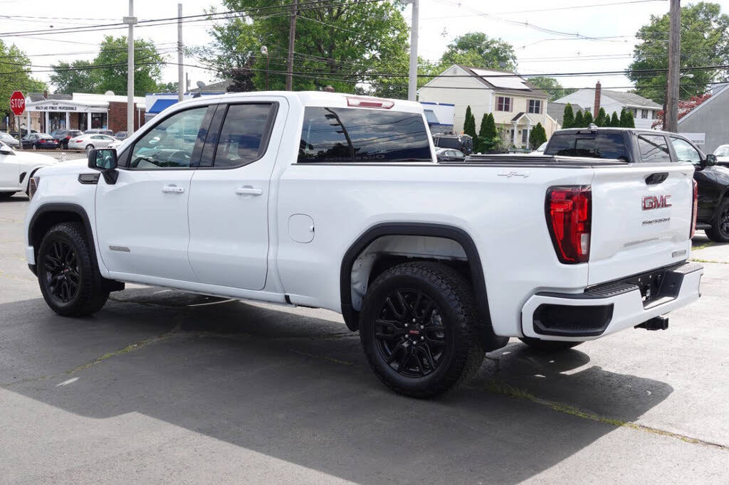Used 2023 GMC Sierra 1500 Elevation AWD/4WD image 3