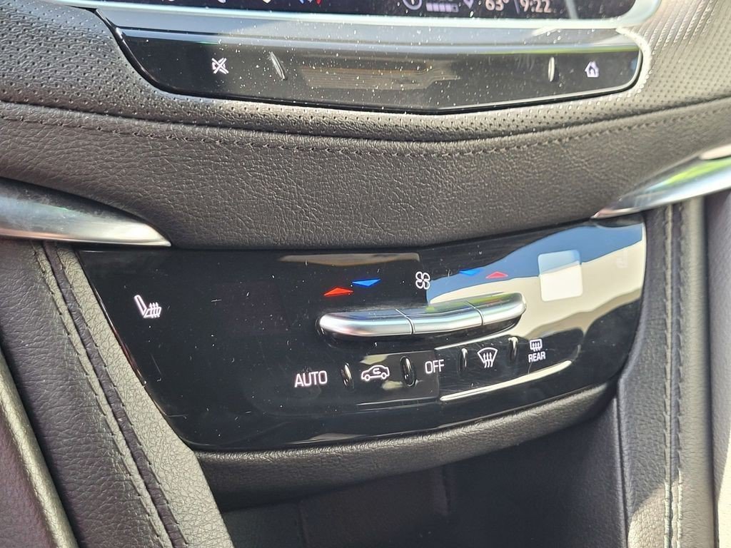 Certified 2023 Cadillac XT5 Luxury FWD image 19