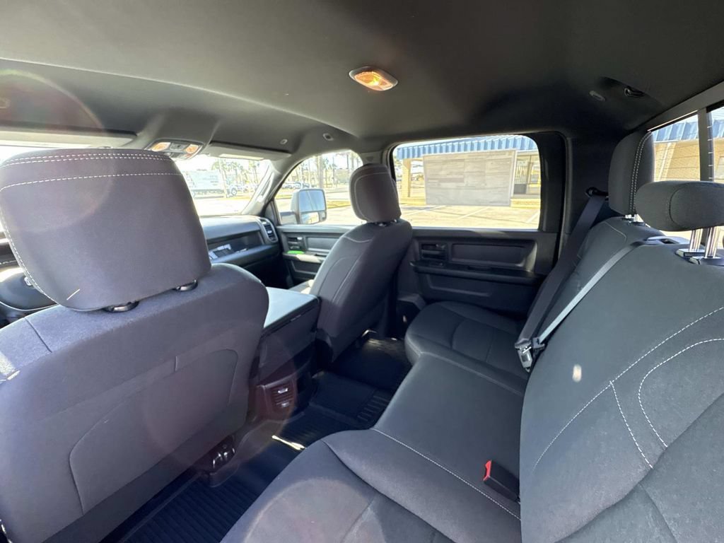 New 2026 RAM 2500 Warlock AWD/4WD image 11