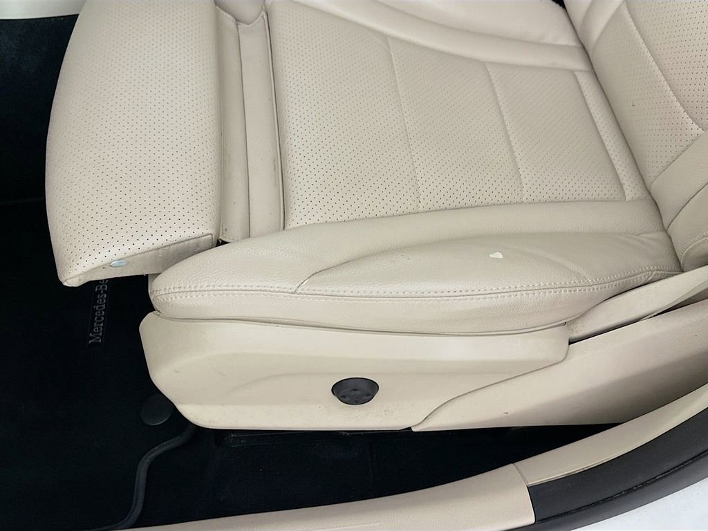 Used 2019 Mercedes-Benz GLC 300 image 9
