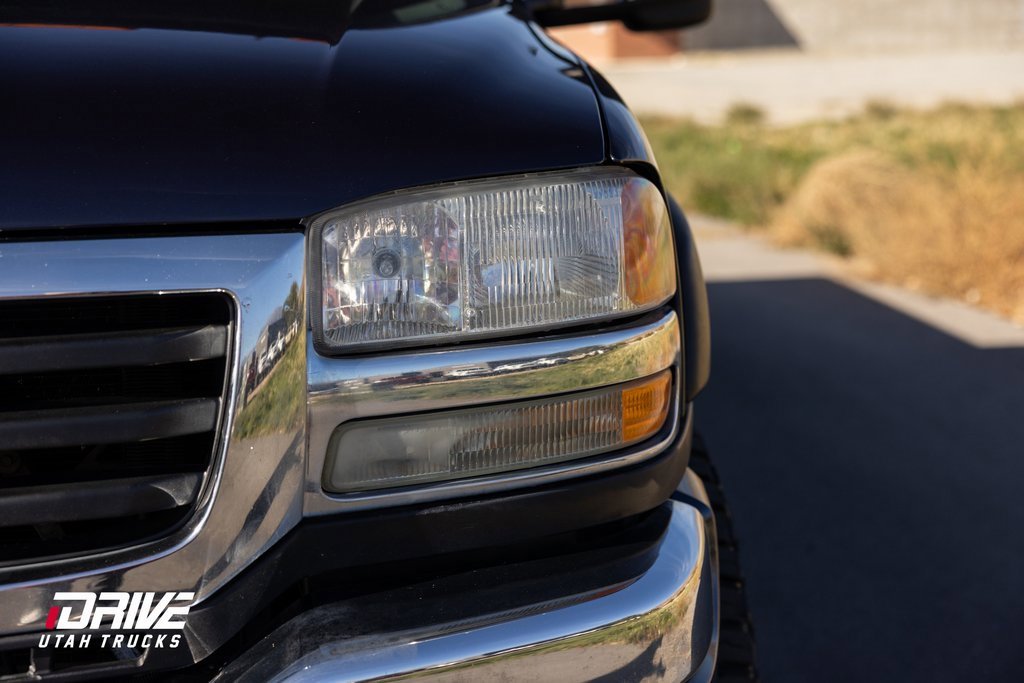 Used 2007 GMC Sierra 3500 SLT w/ Skid Plate Package image 6