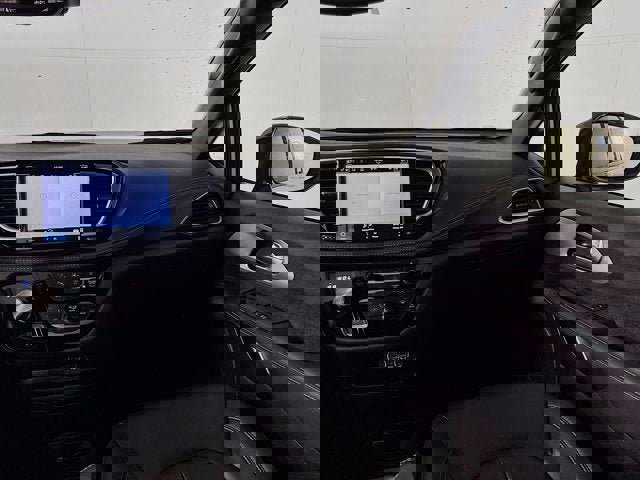 Used 2024 Chrysler Pacifica Touring-L w/ S Appearance Package image 23