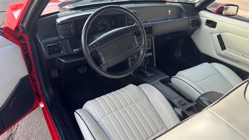 Used 1992 Ford Mustang LX RWD image 15
