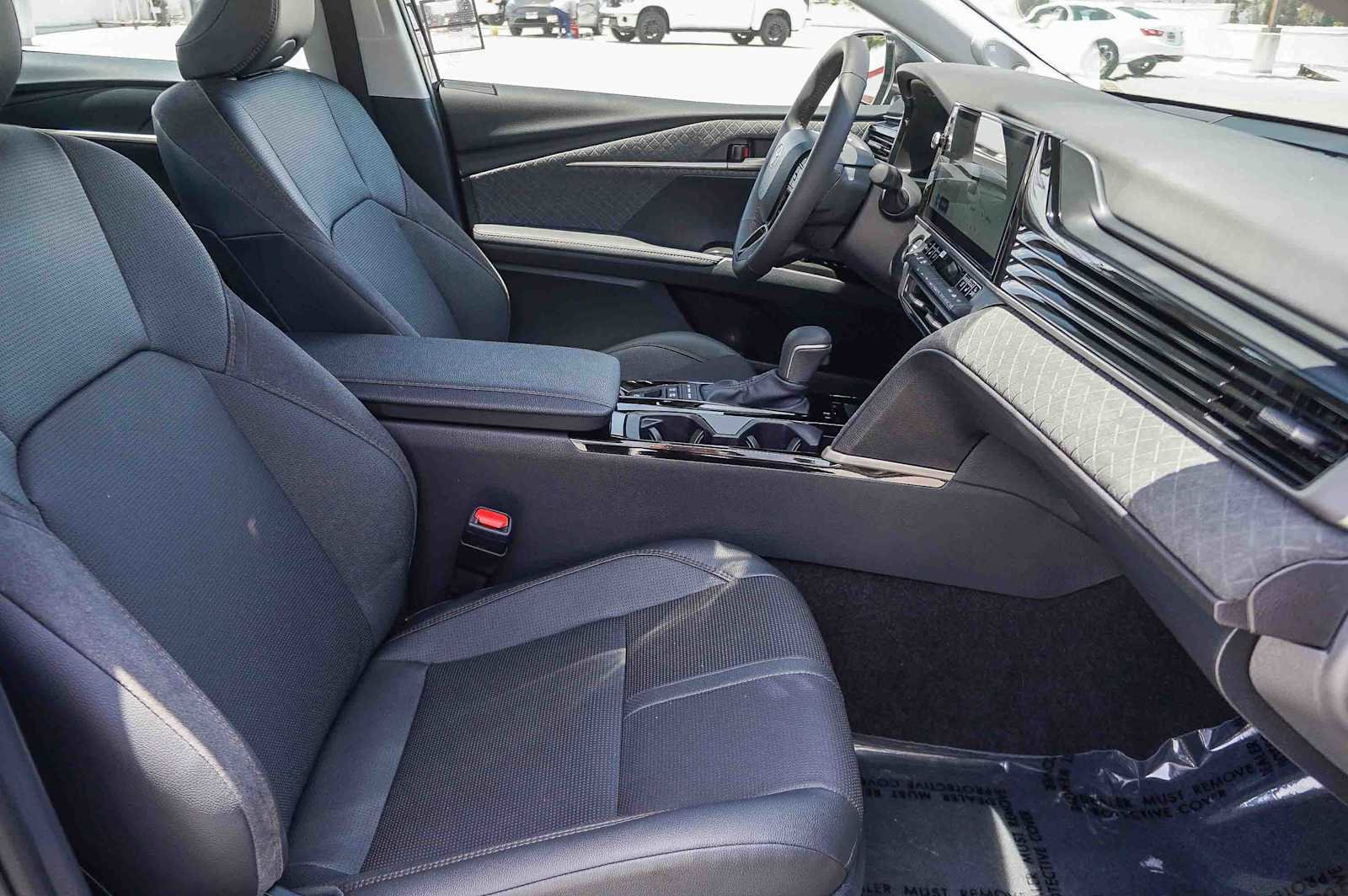 Used 2026 Toyota Camry XLE w/ Premium Package FWD image 20