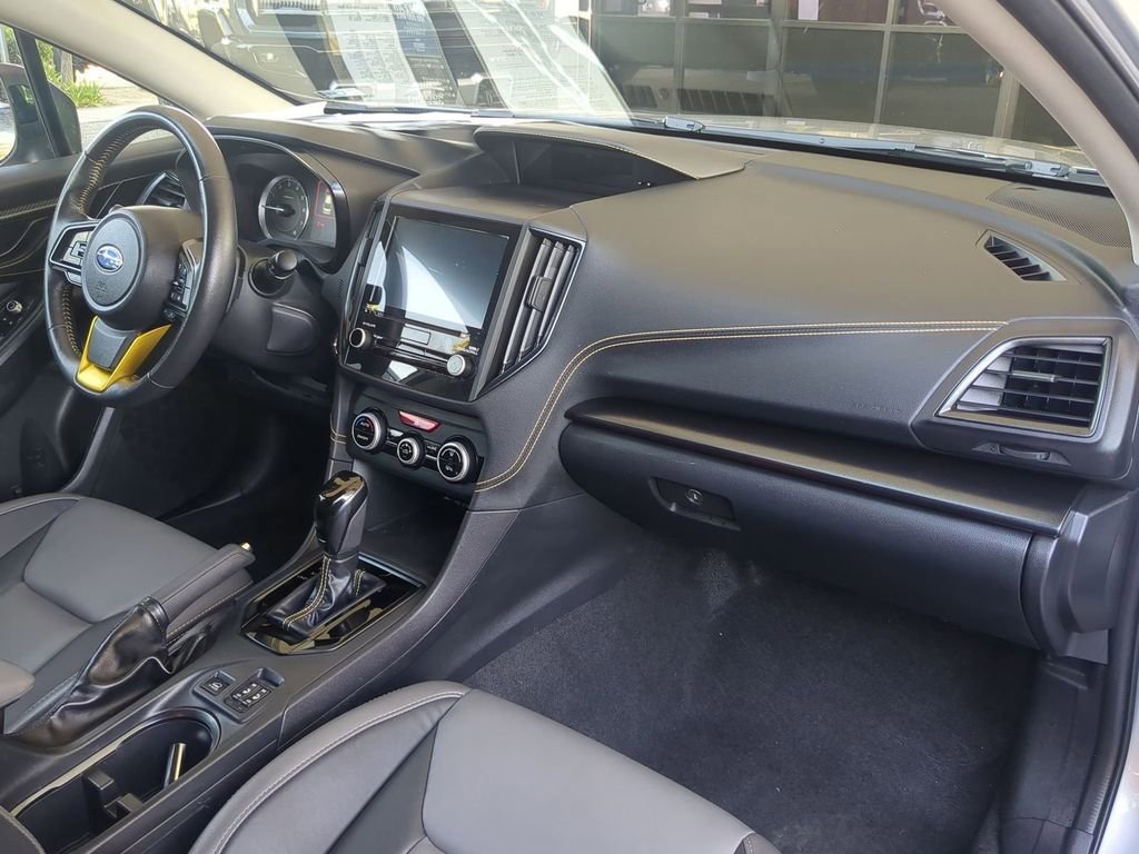 Used 2022 Subaru Crosstrek 2.5i Sport w/ Moonroof Package image 30