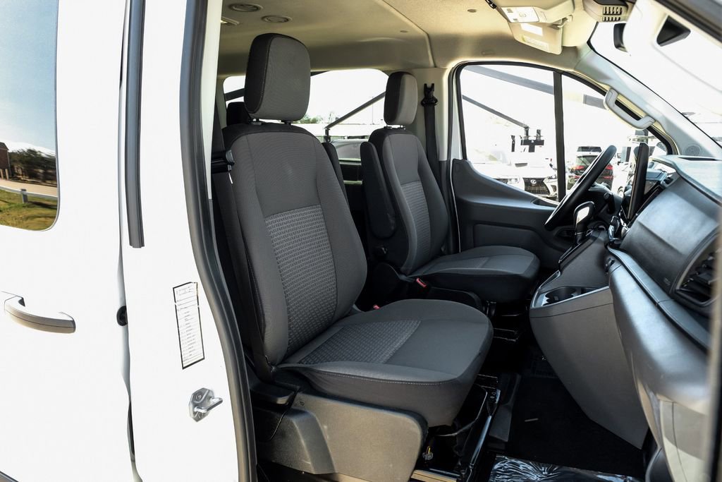 Used 2024 Ford Transit 350 XLT image 33