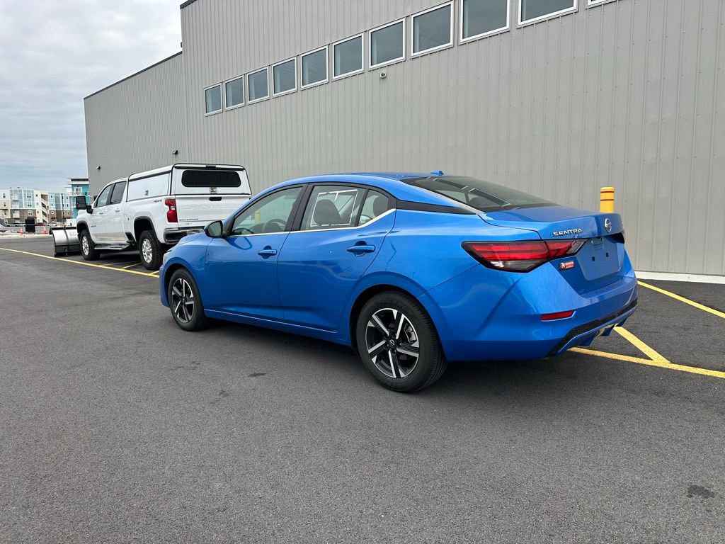 Used 2024 Nissan Sentra SV image 5
