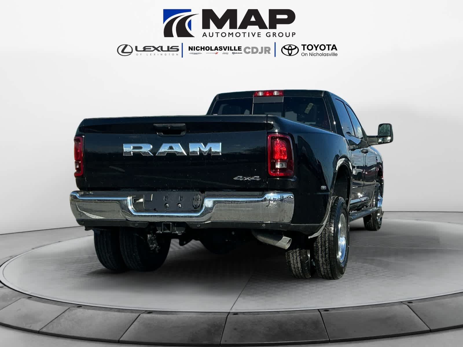 New 2026 RAM 3500 Tradesman AWD/4WD image 5