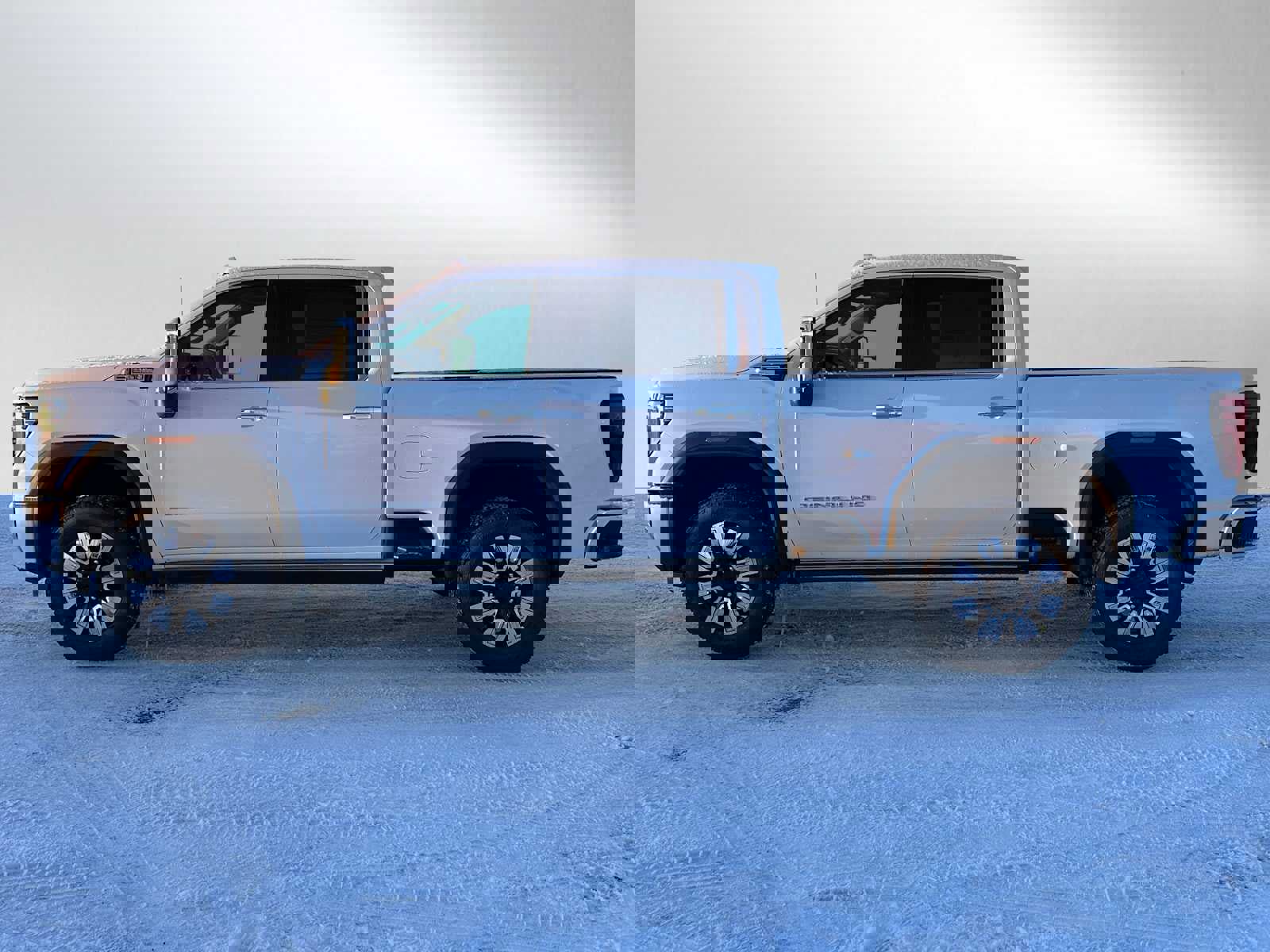 New 2026 GMC Sierra 2500 Denali w/ Denali Reserve Package image 6