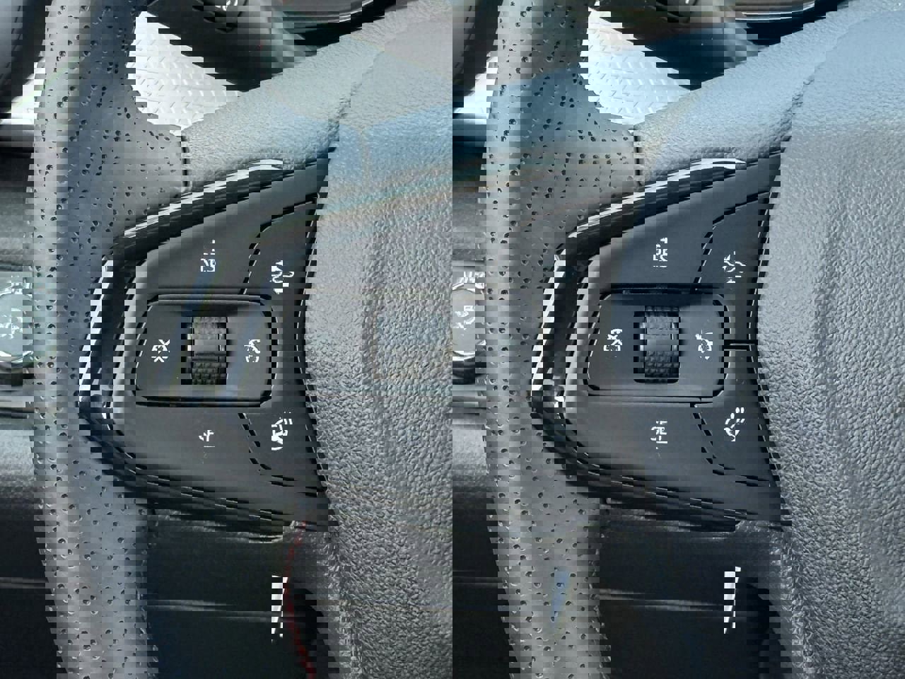 New 2026 Chevrolet Trax RS w/ Driver Confidence Package image 13