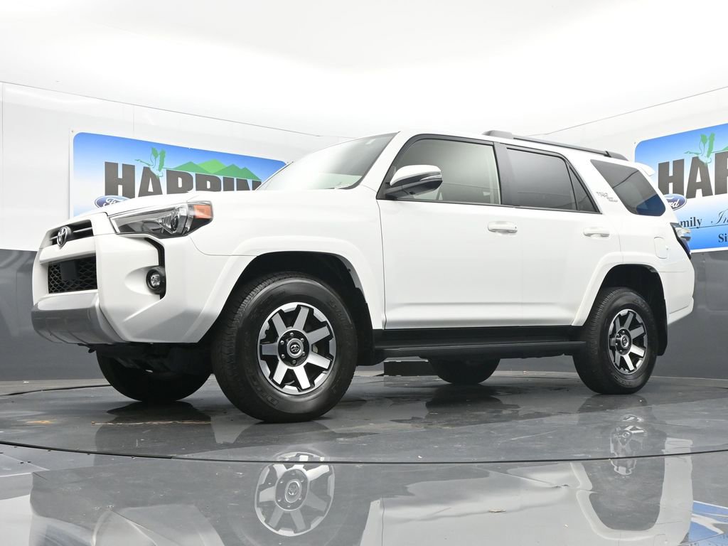 Used 2024 Toyota 4Runner TRD Off-Road Premium image 19