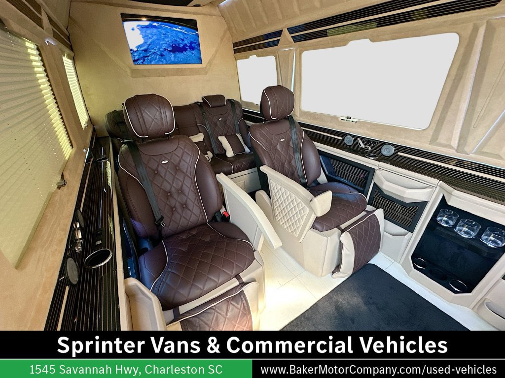 Used 2021 Mercedes-Benz Sprinter 2500 image 10
