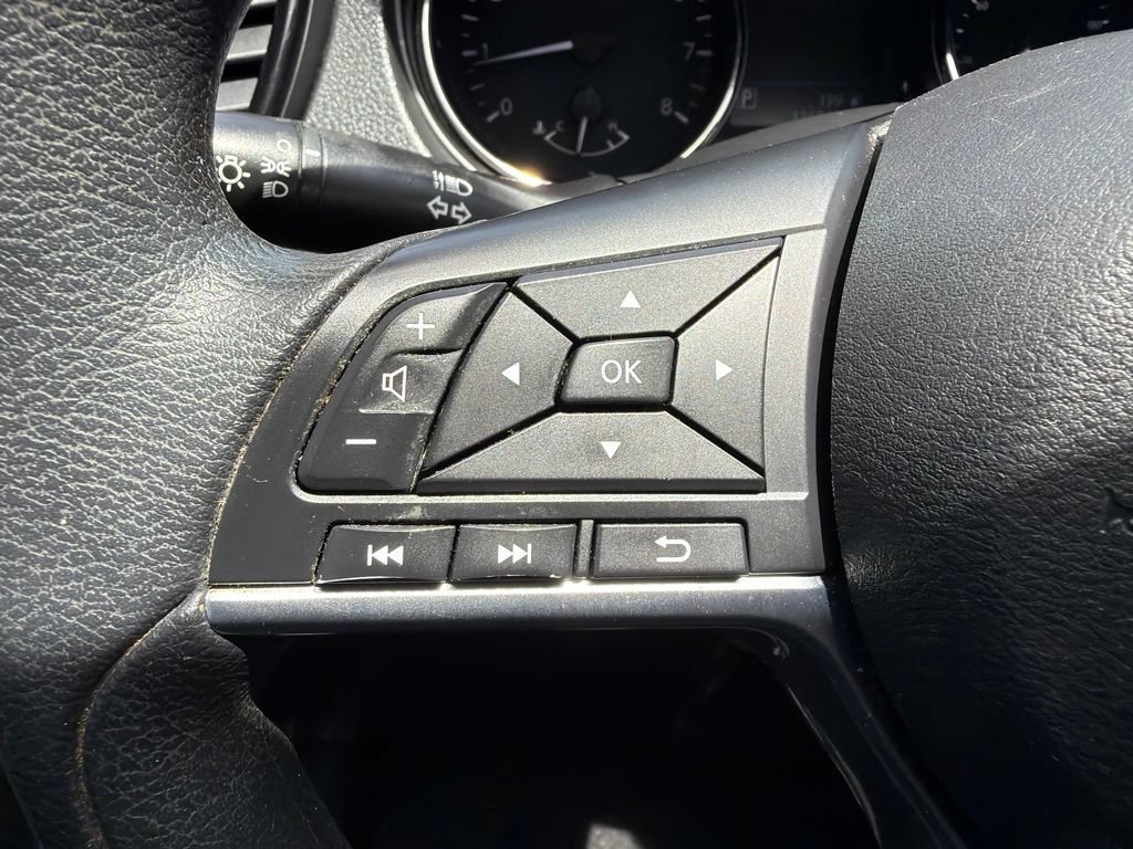 Used 2019 Nissan Rogue Sport S FWD image 22