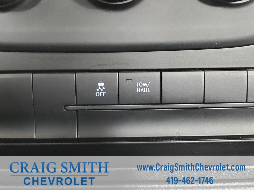 Used 2024 RAM 1500 Classic SLT image 22