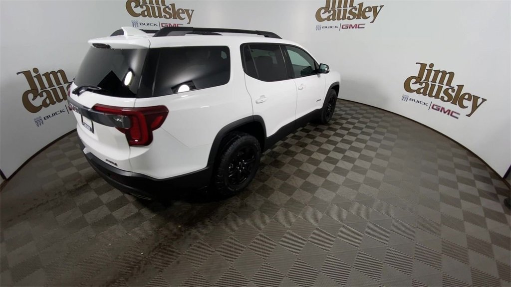 Used 2023 GMC Acadia AT4 w/ Technology Package image 8