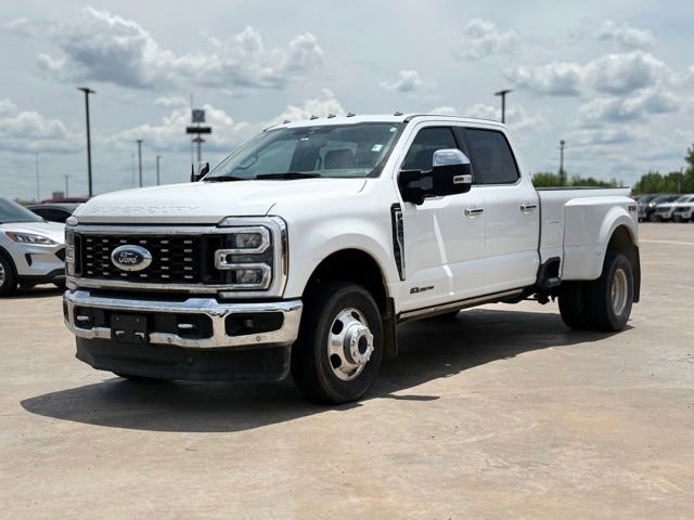 Used 2024 Ford F350 Lariat w/ Lariat Ultimate Package AWD/4WD image 3