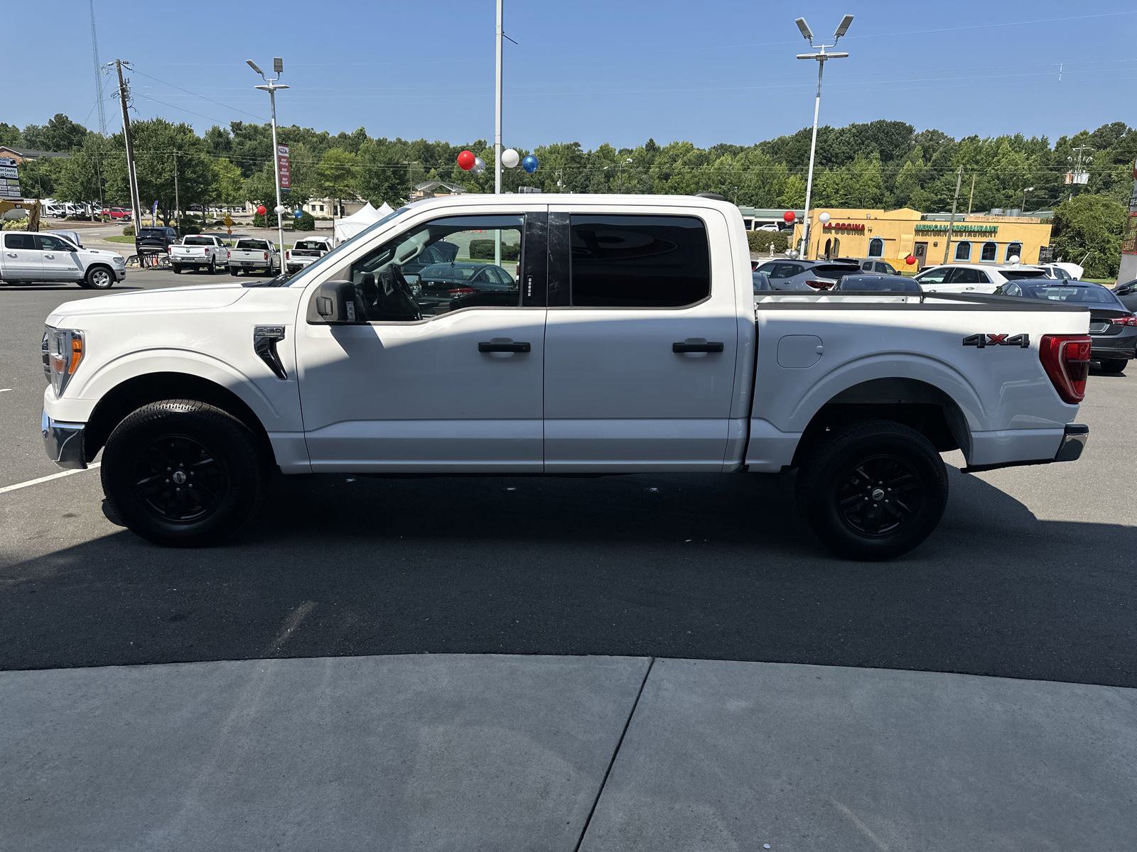 Used 2021 Ford F150 XLT w/ Equipment Group 301A Mid image 5