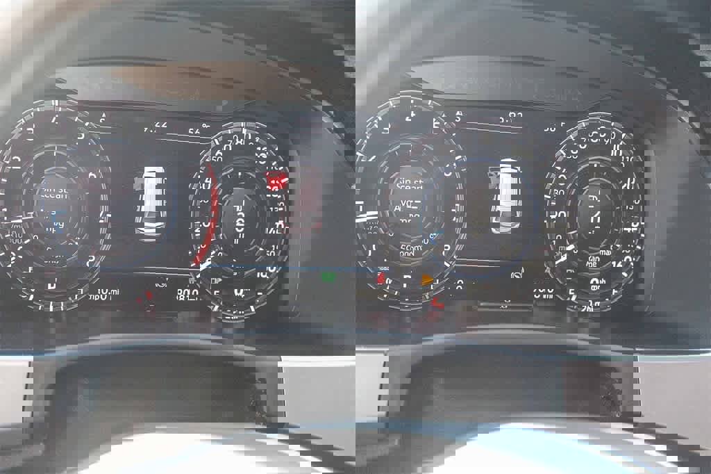 Used 2018 Volkswagen Atlas SEL Premium image 29