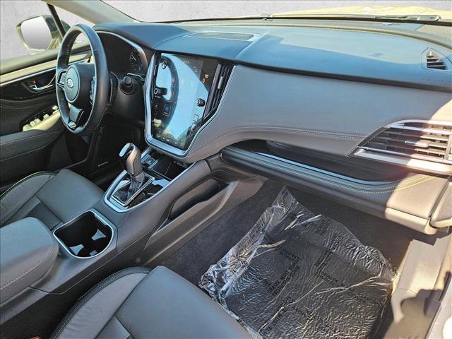 Used 2025 Subaru Outback Onyx Edition image 22