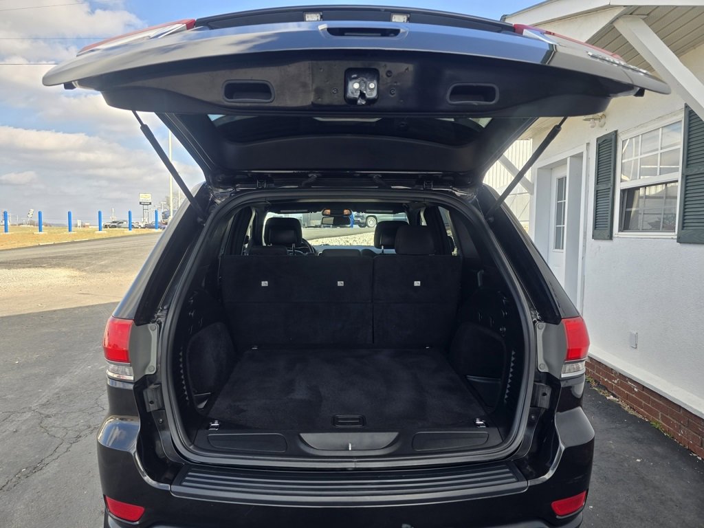 Used 2015 Jeep Grand Cherokee Laredo w/ Quick Order Package 23E image 19